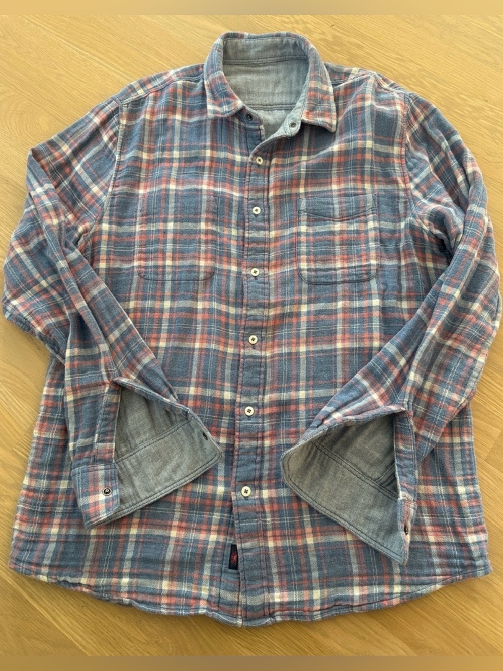 Faherty Men's Reversible Button-Up Flannel Shirt Blue / Red & Blue Plaid Lining
